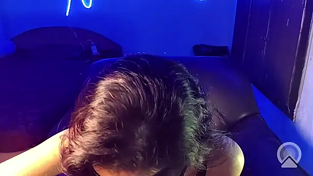 Snapshot of royeoy22 chatting on 12.03.25 royeoy22 online show from 12.03.25