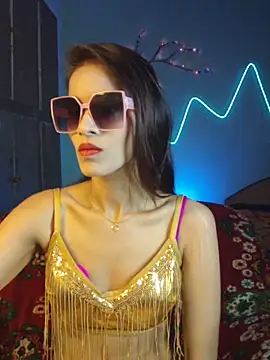 royeoy22 online show from 03.18.26