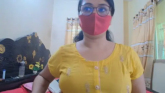 Snapshot of Elena_cruz5 chatting on 06.16.26 Elena cruz5 online show from 06.16.26