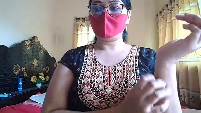 Snapshot of Elena_cruz5 chatting on 07.02.26 Elena cruz5 online show from 07.02.26