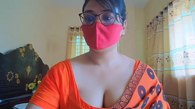 Snapshot of Elena_cruz5 chatting on 07.15.26 Elena cruz5 online show from 07.15.26