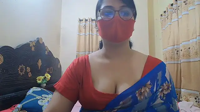 Snapshot of Elena_cruz5 chatting on 07.20.26 Elena cruz5 online show from 07.20.26