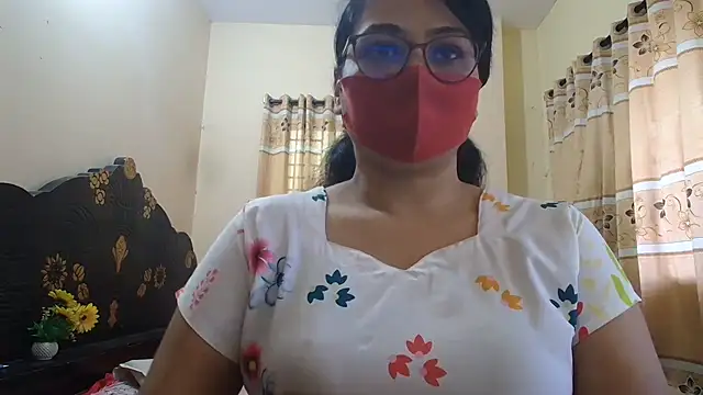 Snapshot of Elena_cruz5 chatting on 07.23.26 Elena cruz5 online show from 07.23.26