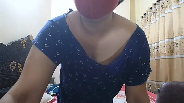 Snapshot of Elena_cruz5 chatting on 07.26.26 Elena cruz5 online show from 07.26.26