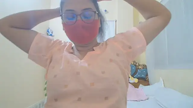 Snapshot of Elena_cruz5 chatting on 07.28.26 Elena cruz5 online show from 07.28.26