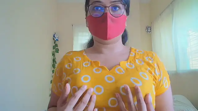 Snapshot of Elena_cruz5 chatting on 07.30.26 Elena cruz5 online show from 07.30.26