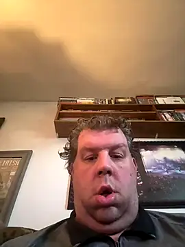 Snapshot of Stephanie1984 chatting on 09.27.25 Stephanie1984 online show from 09.27.25