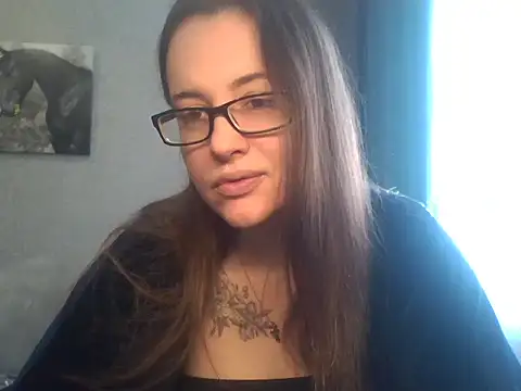 Snapshot of karina160000 chatting on 02.15.26 karina160000 online show from 02.15.26