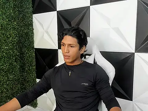 bull cam online show from 12.02.25