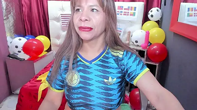 Snapshot of SofiaXDelRio chatting on 06.17.26 SofiaXDelRio online show from 06.17.26
