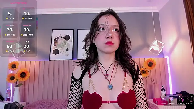 Nina Ford online show from 02.04.26