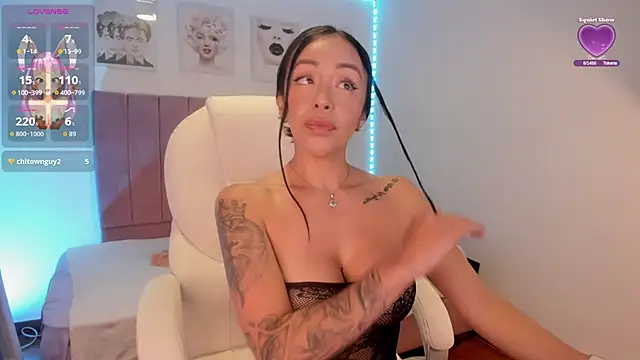 Snapshot of MarianaSandoval27 chatting on 11.19.25 MarianaSandoval27 online show from 11.19.25