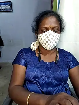 Snapshot of umashreetamil chatting on 11.02.25 umashreetamil online show from 11.02.25