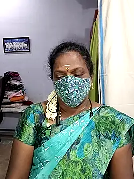 Snapshot of umashreetamil chatting on 11.21.25 umashreetamil online show from 11.21.25