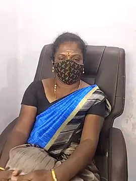 Snapshot of umashreetamil chatting on 12.03.25 umashreetamil online show from 12.03.25