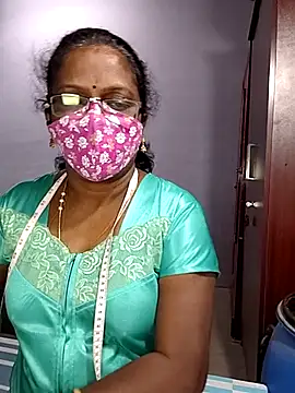 Snapshot of umashreetamil chatting on 01.16.26 umashreetamil online show from 01.16.26