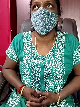 Snapshot of umashreetamil chatting on 01.18.26 umashreetamil online show from 01.18.26