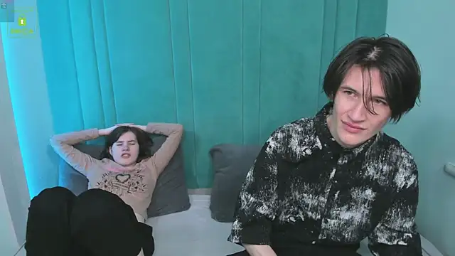 ViviaraNGendy online show from 10.12.25