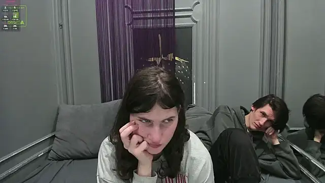 ViviaraNGendy online show from 10.31.25