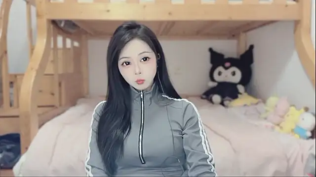 Sue101010 online show from 02.02.26