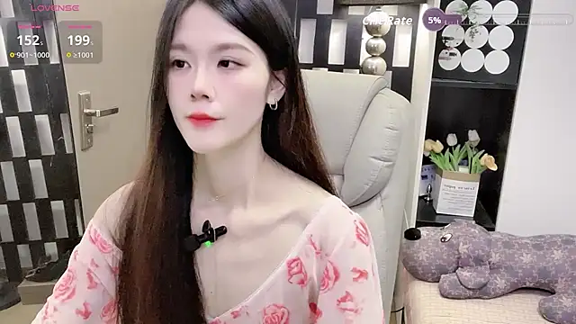 Yueyue-MM online show from 03.06.26