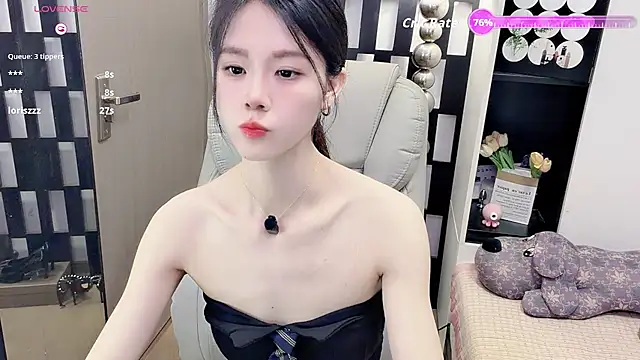 Yueyue-MM online show from 06.05.26