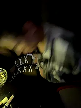 Snapshot of d3luluxx chatting on 10.02.25 d3luluxx online show from 10.02.25