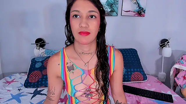 Snapshot of Grettel_w chatting on 07.18.26 Grettel w online show from 07.18.26