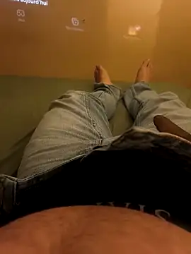 Snapshot of Normalludo0202 chatting on 02.05.26 Normalludo0202 online show from 02.05.26