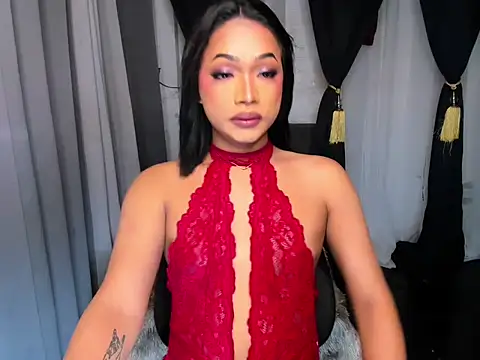 Snapshot of WenceSmith chatting on 09.25.25 WenceSmith online show from 09.25.25