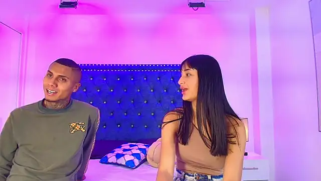 Damian and roxanne online show from 04.21.26