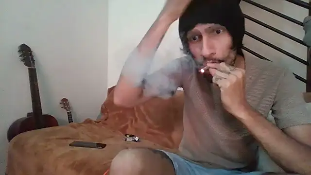 Snapshot of Alejandro92_cali chatting on 06.26.26 Alejandro92 cali online show from 06.26.26
