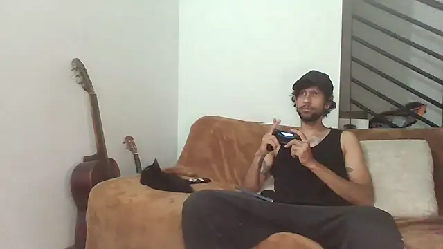 Snapshot of Alejandro92_cali chatting on 06.29.26 Alejandro92 cali online show from 06.29.26