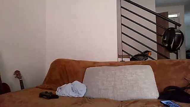 Snapshot of Alejandro92_cali chatting on 06.29.26 Alejandro92 cali online show from 06.29.26