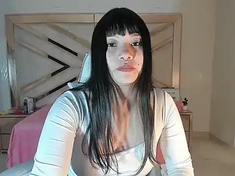 Zulema R1 online show from 09.08.25