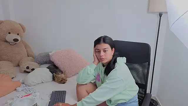 valerihouse online show from 09.24.25