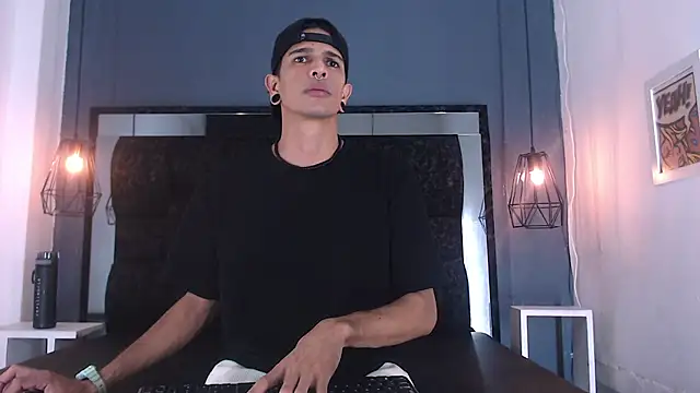 Franvill Trato online show from 10.08.25