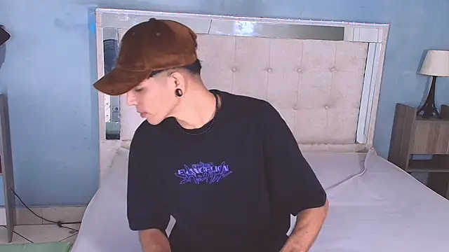 Franvill Trato online show from 10.18.25