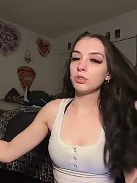 Snapshot of llavatedBlu chatting on 10.31.25 llavatedBlu online show from 10.31.25