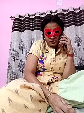 Snapshot of Gullapi chatting on 12.17.25 Gullapi online show from 12.17.25