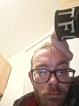 948197 online show from 01.12.26