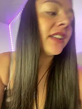 Snapshot of Gaby_7770 chatting on 05.25.26 Gaby 7770 online show from 05.25.26