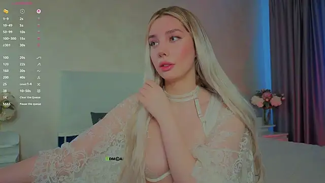  sophielov online show from 06.13.26