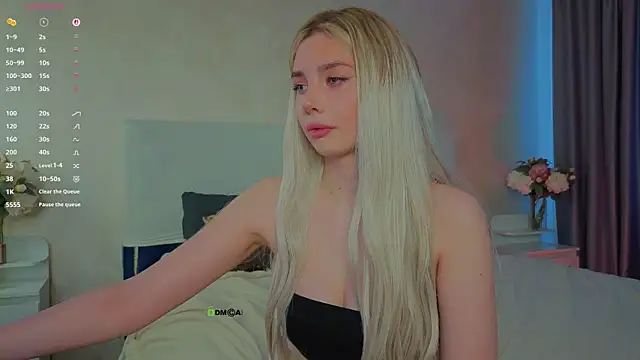  sophielov online show from 06.15.26