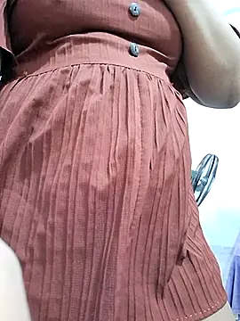 Snapshot of BeautyGirl_sara chatting on 01.10.26 BeautyGirl sara online show from 01.10.26