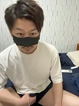 Snapshot of Arista_09 chatting on 09.08.25 Arista 09 online show from 09.08.25