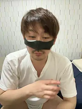 Snapshot of Arista_09 chatting on 09.12.25 Arista 09 online show from 09.12.25