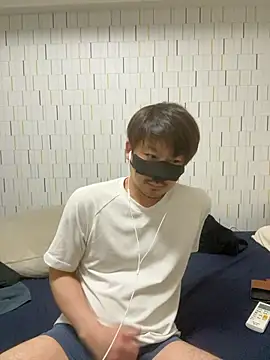 Snapshot of Arista_09 chatting on 09.15.25 Arista 09 online show from 09.15.25