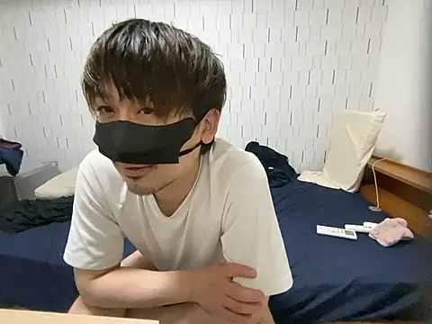 Snapshot of Arista_09 chatting on 09.18.25 Arista 09 online show from 09.18.25