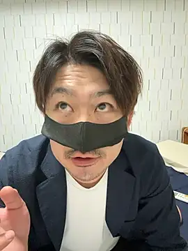 Snapshot of Arista_09 chatting on 09.24.25 Arista 09 online show from 09.24.25